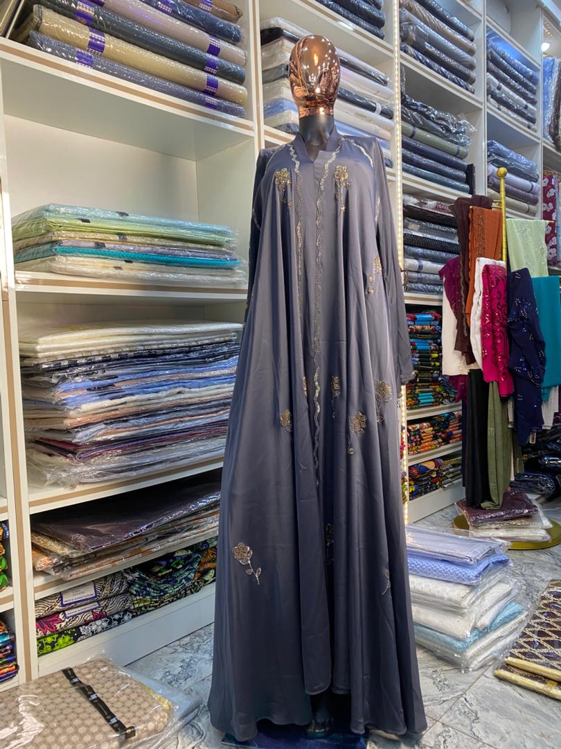 Ready-to-Wear Outfit 6